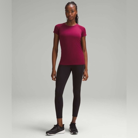 Lululemon Swiftly Tech Short-Sleeve Shirt 2.0 - Picture 1 of 6